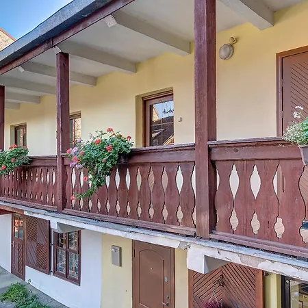 Vidos Apartamentai 2 *